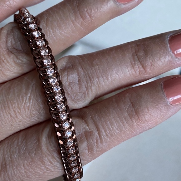 Stella and Dot copper cupchain curb bracelet - Picture 3 of 7